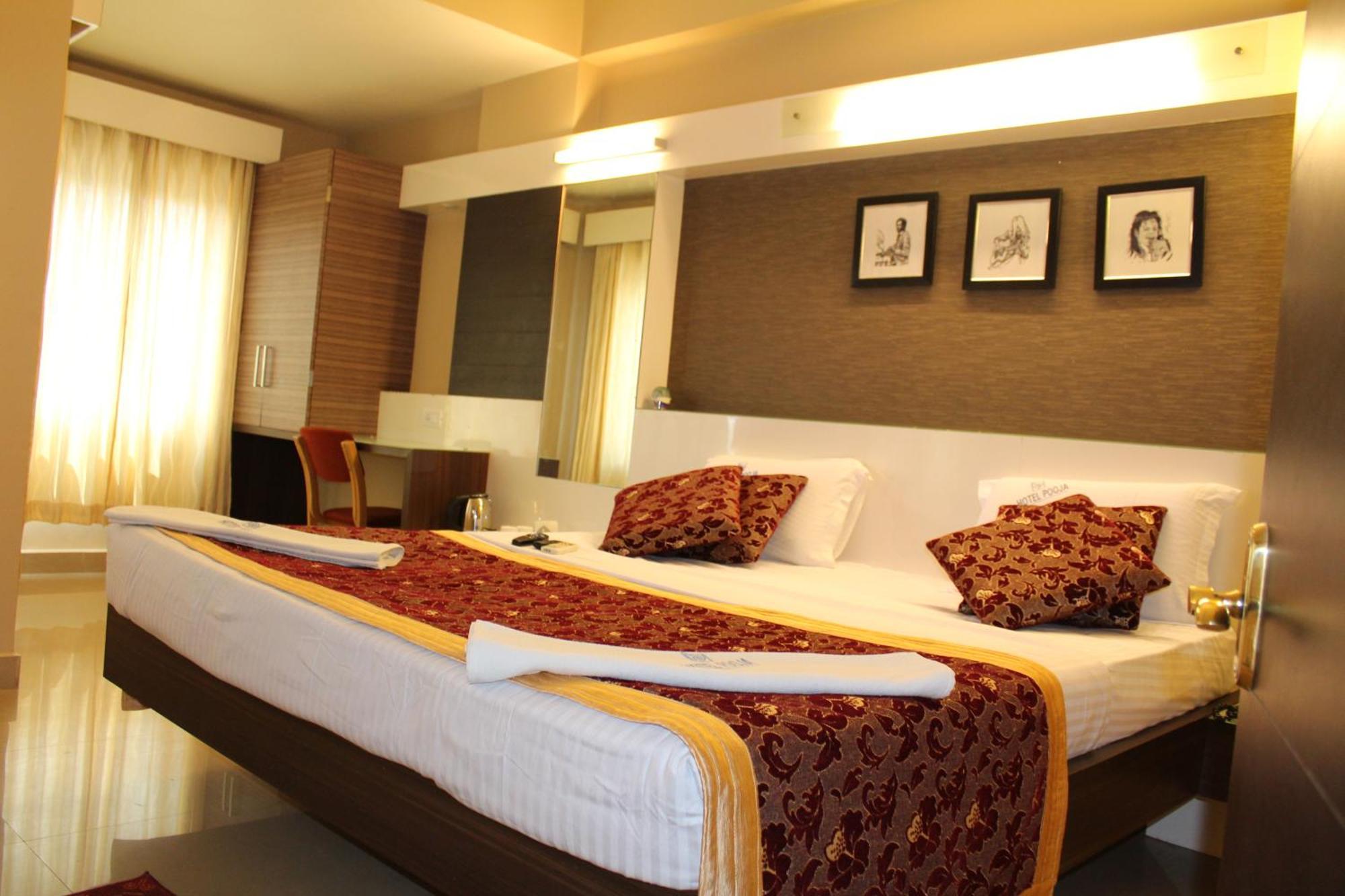 Hotel Pooja International Davangere Εξωτερικό φωτογραφία
